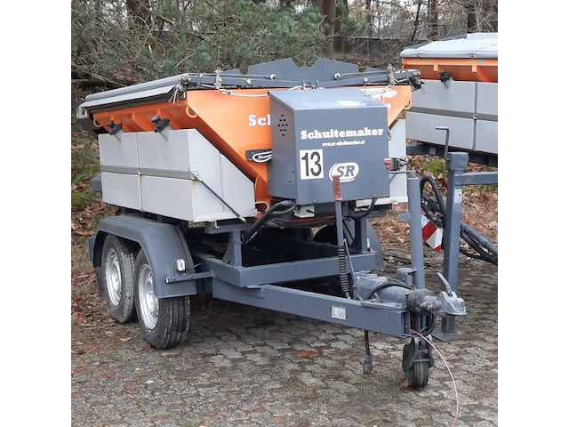 Zoutstrooier op aanhanger, schuitemaker, epoke s2400 ts, cd-orm-4129, 2012 - afbeelding 2 van  18