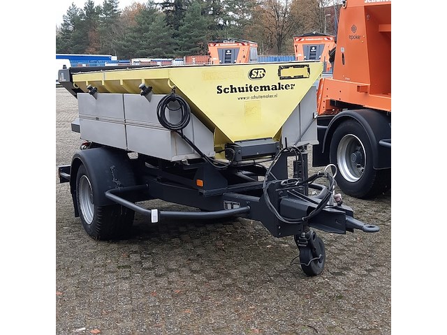 Zoutstrooier op aanhanger, schuitemaker, s2400 tsr epoke igloo s wmig-2400r-1400, cd-orm-2049, 2012 - afbeelding 3 van  19