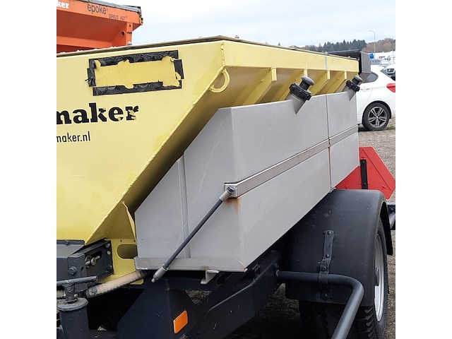 Zoutstrooier op aanhanger, schuitemaker, s2400 tsr epoke igloo s wmig-2400r-1400, cd-orm-2049, 2012 - afbeelding 8 van  19