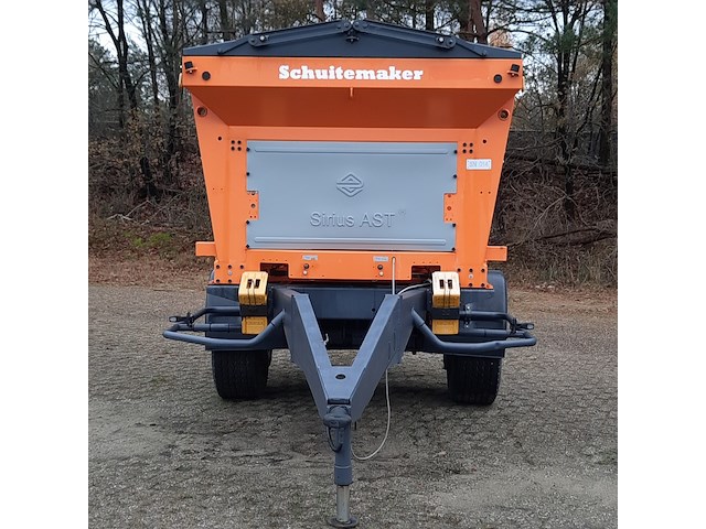 Zoutstrooier op aanhanger, schuitemaker, sw3800 epoke sirius ast 3,5m2, cd-orm-4172, 2011 - afbeelding 2 van  19