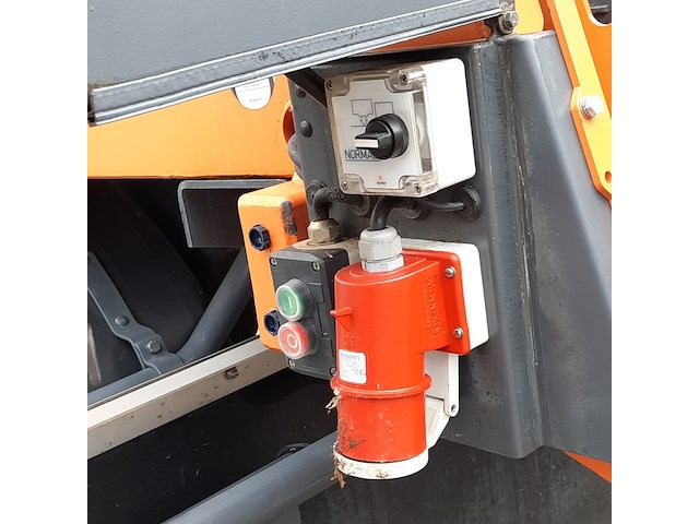 Zoutstrooier op aanhanger , schuitemaker, sw3800 epoke sirius ast 3,5m2, cd-orm-4225, 2011 - afbeelding 15 van  20