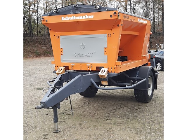 Zoutstrooier op aanhanger , schuitemaker, sw3800 epoke sirius ast 3,5m2, cd-orm-4225, 2011 - afbeelding 1 van  20