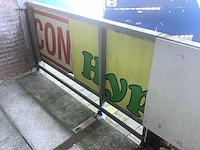 Zuidzijde - reclameborden - afbeelding 5 van  5