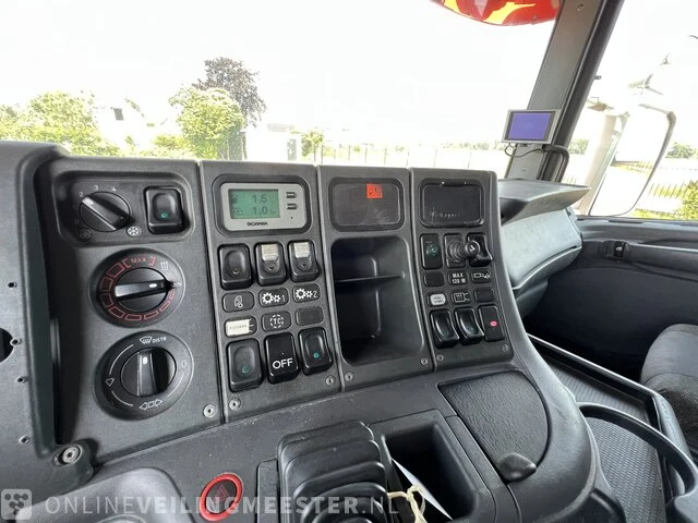 Zuig perscombinatie - kolkenzuiger scania, r164 met hellmers wittstock opbouw, bouwjaar 2004 - afbeelding 13 van  27