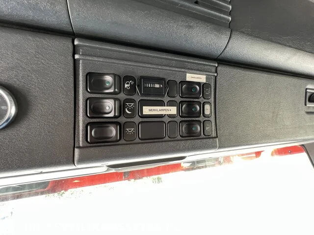 Zuig perscombinatie - kolkenzuiger scania, r164 met hellmers wittstock opbouw, bouwjaar 2004 - afbeelding 16 van  27
