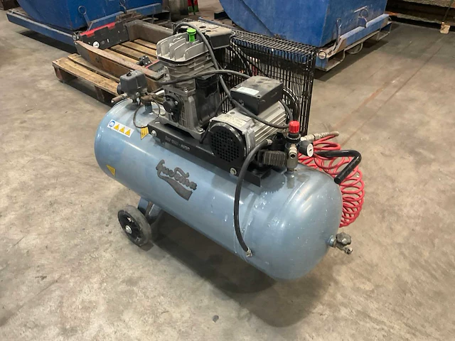 Zuigercompressor - afbeelding 3 van  10