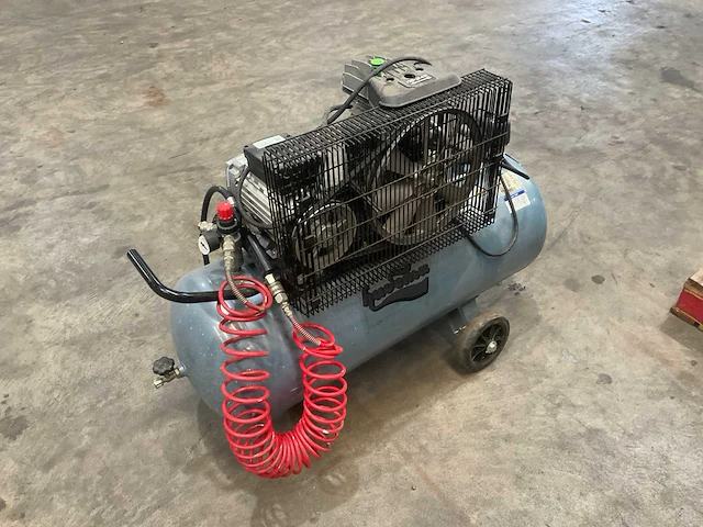 Zuigercompressor - afbeelding 5 van  10