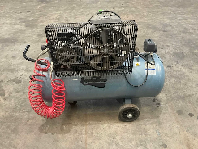 Zuigercompressor - afbeelding 6 van  10