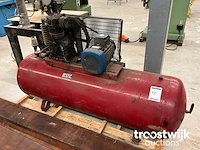 Zuigercompressor