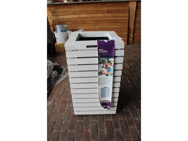 Zuilbloembak hillhout type elan excellent 78. afmeting 40 x 40 x 70 cm. - afbeelding 2 van  3