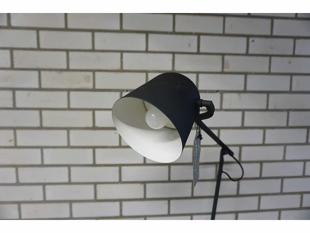 Zuiver - lau all black - vloerlamp - afbeelding 2 van  6