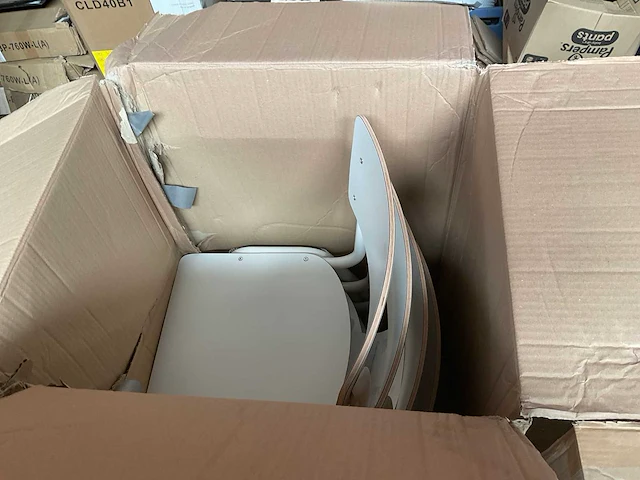 Zuiver back to school eetkamerstoelen (4x) - afbeelding 7 van  9