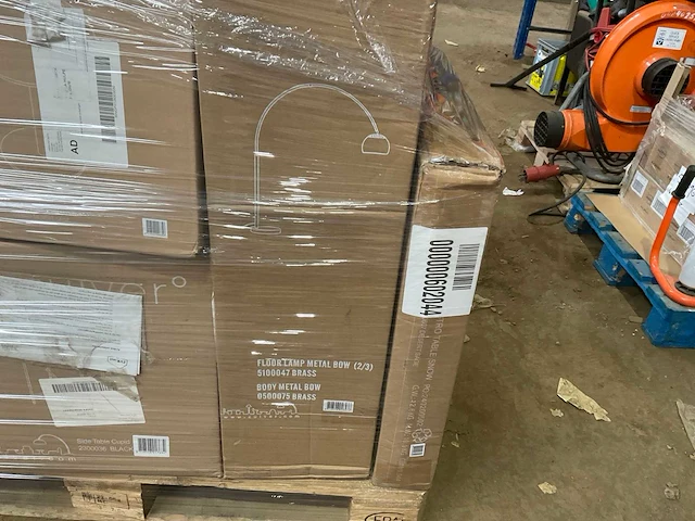 Zuiver & dutchbone pallet retourgoederen - afbeelding 11 van  20