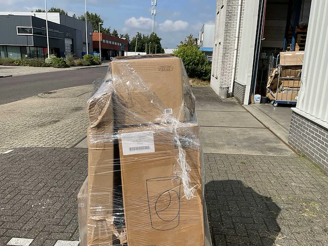 Zuiver dutchbone whitelabel pallet retourgoederen - afbeelding 6 van  14