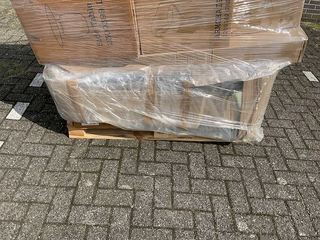 Zuiver dutchbone whitelabel pallet retourgoederen - afbeelding 2 van  12