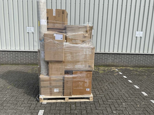Zuiver dutchbone whitelabel pallet retourgoederen - afbeelding 1 van  15
