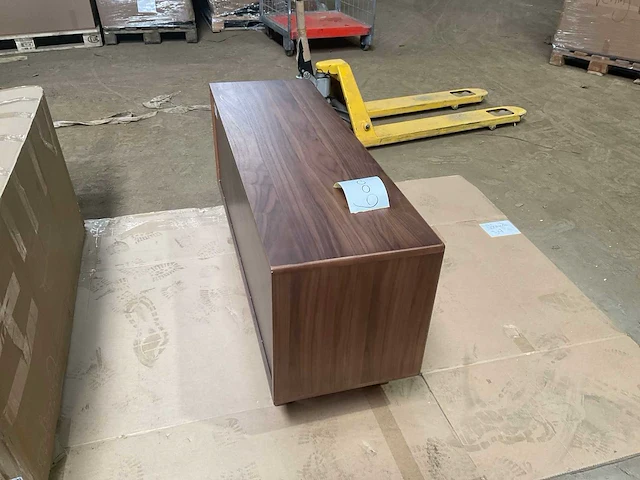 Zuiver groove 3 deuren dressoir - afbeelding 3 van  14