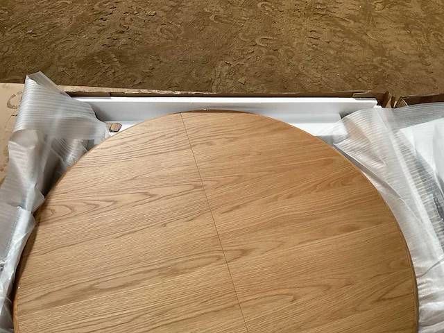 Zuiver twist table rond 120/160 walnoot eetkamertafel - afbeelding 4 van  12