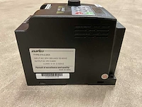 Zuked 2.2kw 310-2.2g3 omvormer (2x) - afbeelding 2 van  2