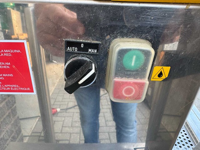 Zumex - speed self-service - overige fruit- en groenteverwerking / sinaasappelpers - afbeelding 4 van  6