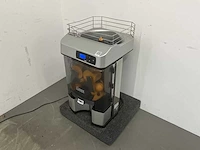 Zumex - versatile pro - selfservice sinaasappelpers - afbeelding 1 van  10