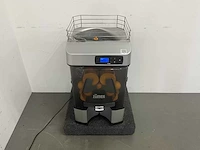 Zumex - versatile pro - selfservice sinaasappelpers - afbeelding 3 van  10