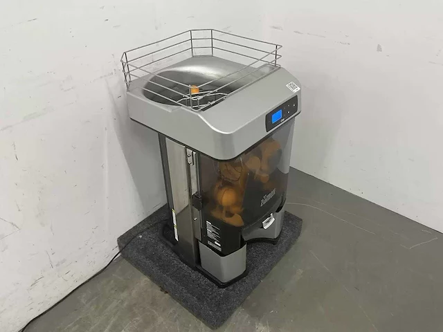 Zumex - versatile pro - selfservice sinaasappelpers - afbeelding 9 van  10