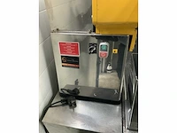Zumex z-speed self service sinaasappelpersmachine - afbeelding 2 van  15