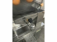 Zumex z-speed self service sinaasappelpersmachine - afbeelding 3 van  15