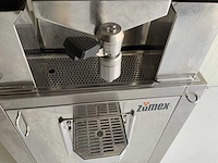 Zumex z-speed self service sinaasappelpersmachine - afbeelding 11 van  15