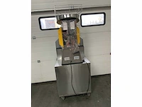 Zumex z-speed self service sinaasappelpersmachine - afbeelding 15 van  15