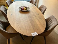 Zurich ovale eiken eetkamertafel - afbeelding 5 van  8