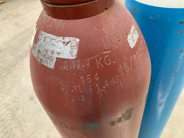 Zuurstof en acetyleen gasfles - afbeelding 8 van  9