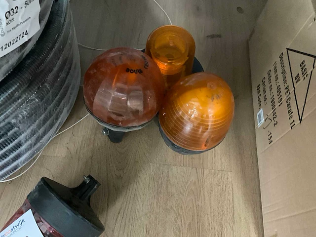 Zwaailamp (4x) - afbeelding 3 van  3