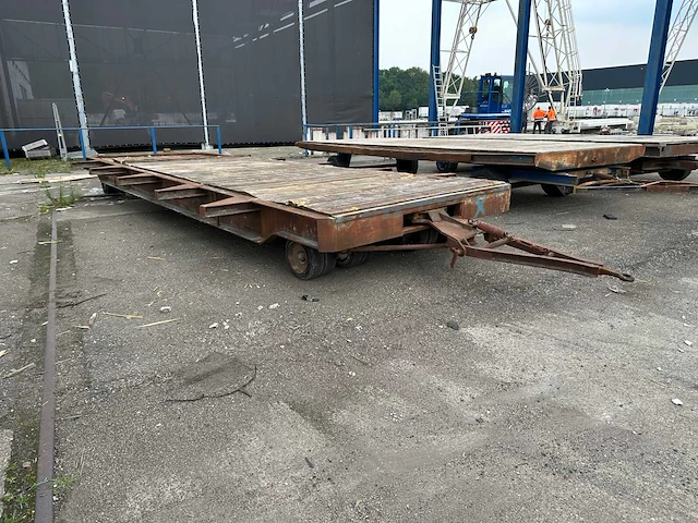 Zwaarlastwagen - afbeelding 4 van  9