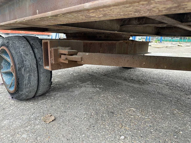 Zwaarlastwagen - afbeelding 7 van  9
