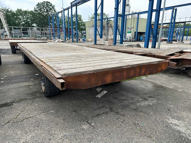 Zwaarlastwagen - afbeelding 4 van  7