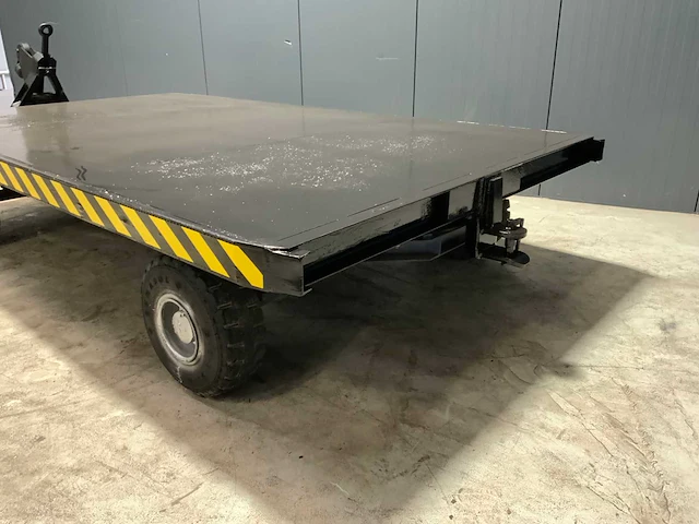 Zwaarlastwagen - afbeelding 3 van  5
