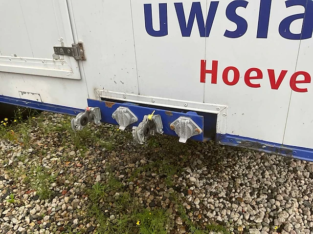 Zwalve verkooptrailer, verkoopwagen - afbeelding 9 van  19