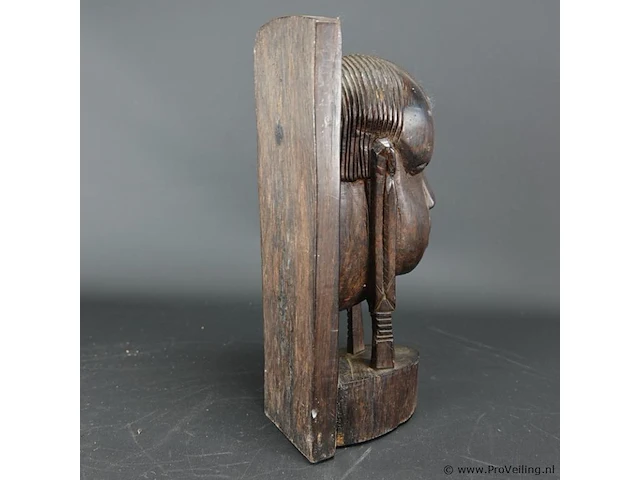 Zware ebbenhouten?. afrikaanse buste - afbeelding 3 van  5