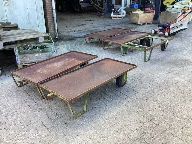 Zwaren transport kar (5x) - afbeelding 1 van  6