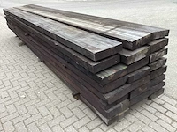 Zwart behandeld 300x75 mm balken (24x) - afbeelding 4 van  6