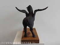 Zwart keramiek "pegasus" - afbeelding 4 van  5
