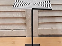 Zwart-wit bijzettafel - afbeelding 1 van  7