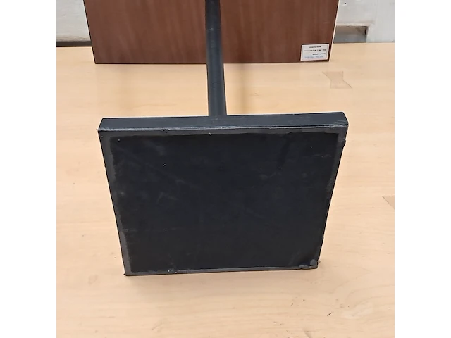Zwart-wit bijzettafel - afbeelding 6 van  7