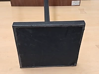 Zwart-wit bijzettafel - afbeelding 6 van  7