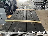 Zweeds rabat zwart gecoat 23x180mm, lengte 300cm