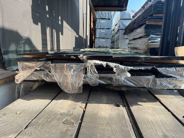 Zweeds rabat zwart gecoat 4000x195x16mm (35x) - afbeelding 3 van  3