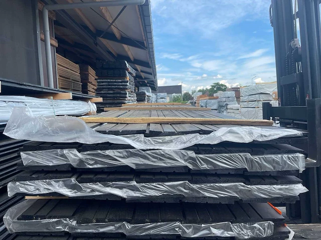 Zweeds rabat zwart gecoat 4000x195x18mm (50x) - afbeelding 3 van  3