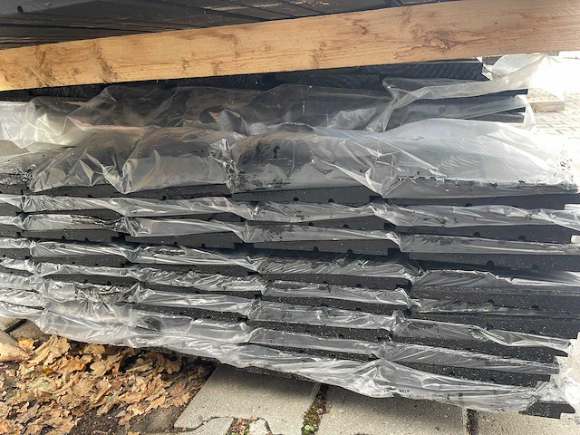 Zweeds rabat zwart gecoat 4800x195x16mm (80x) - afbeelding 3 van  3
